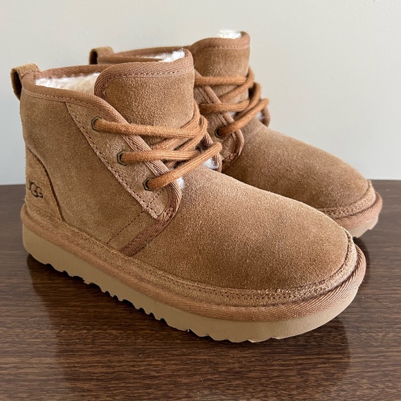 UGG Kids' Neumel II Tan Chukka Boots Kids Size 1